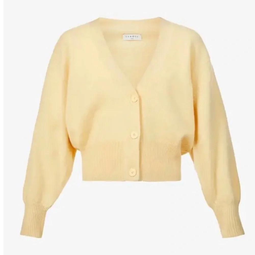 SANDRO
Happy Balloon-Sleeved Wool Cardigan - Light
Yellow - Picture 5 of 11